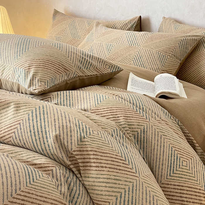 91家纺网 家纺一手货源 找家纺 琪格格纺织 2025新款磨毛印花四件套 梵柔