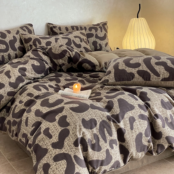 91家纺网 家纺一手货源 找家纺 琪格格纺织 2025新款磨毛印花四件套 米亚