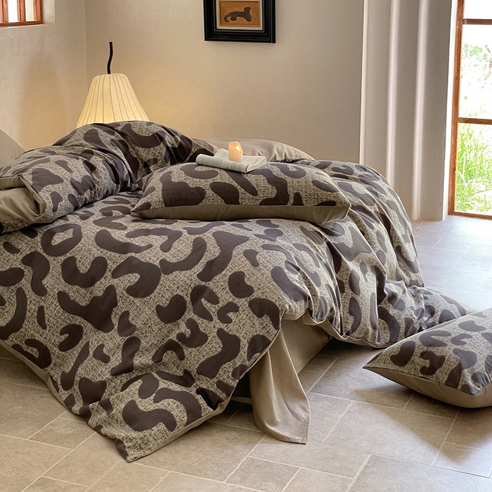 91家纺网 家纺一手货源 找家纺 琪格格纺织 2025新款磨毛印花四件套 米亚