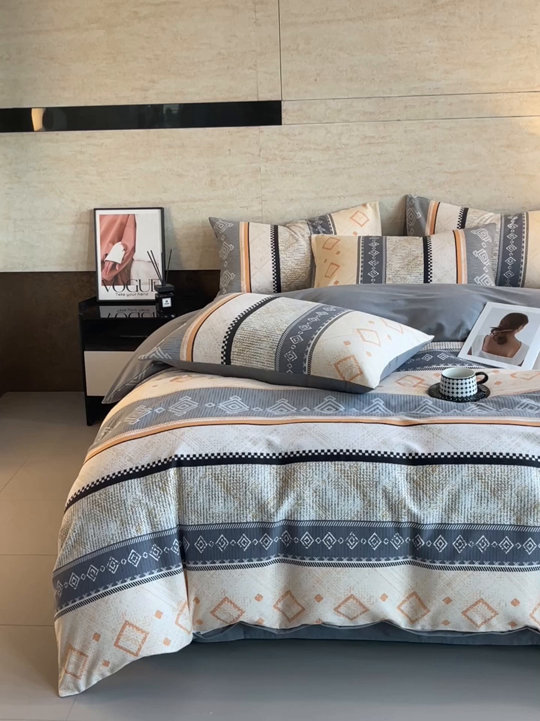 91家纺网 家纺一手货源 找家纺 琪格格纺织 2025新款磨毛印花四件套 维亚