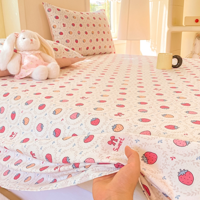 91家纺网 家纺一手货源 找家纺 朵朵家纺 2025新款双层纱单床单床单三件套（可定制尺寸） 甜心草莓