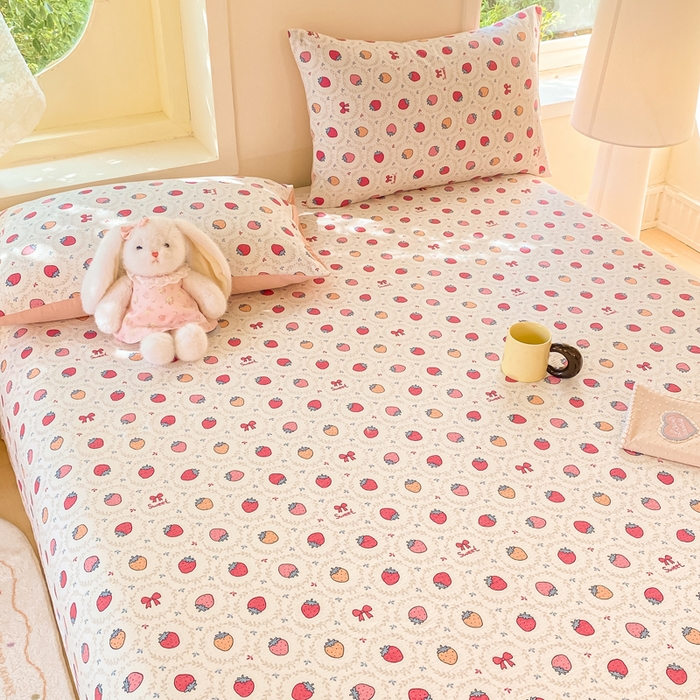 91家纺网 家纺一手货源 找家纺 朵朵家纺 2025新款双层纱单床单床单三件套（可定制尺寸） 甜心草莓