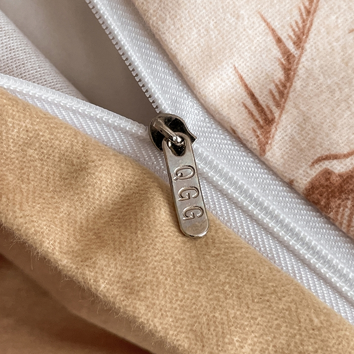 91家纺网 家纺一手货源 找家纺 琪格格纺织 2025新款磨毛印花四件套 叶繁