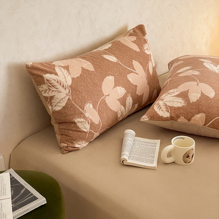 91家纺网 家纺一手货源 找家纺 琪格格纺织 2025新款磨毛印花四件套 叶繁