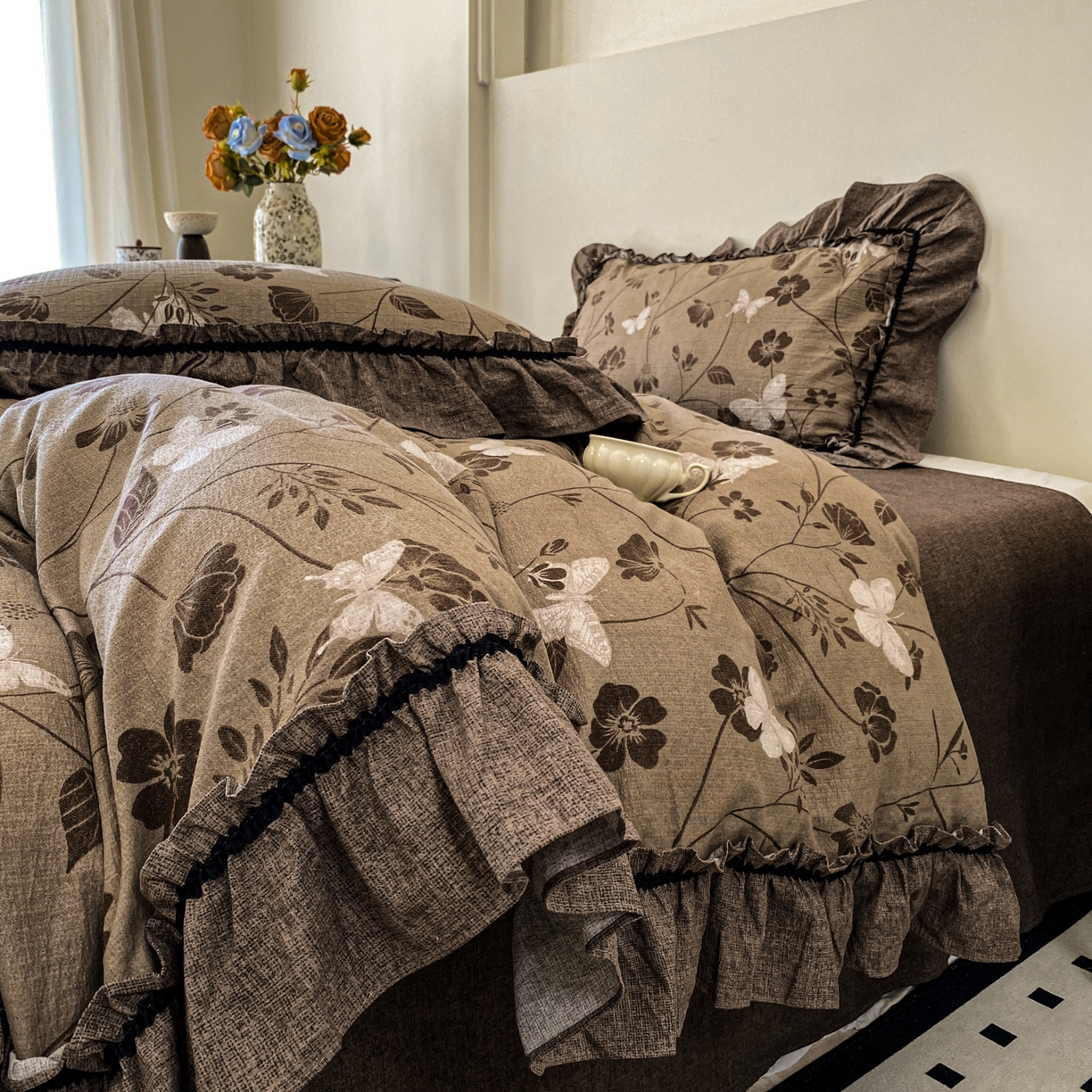 91家纺网 家纺一手货源 找家纺 （总）梦纤绒 2025新款复古风亚麻原麻花边四件套