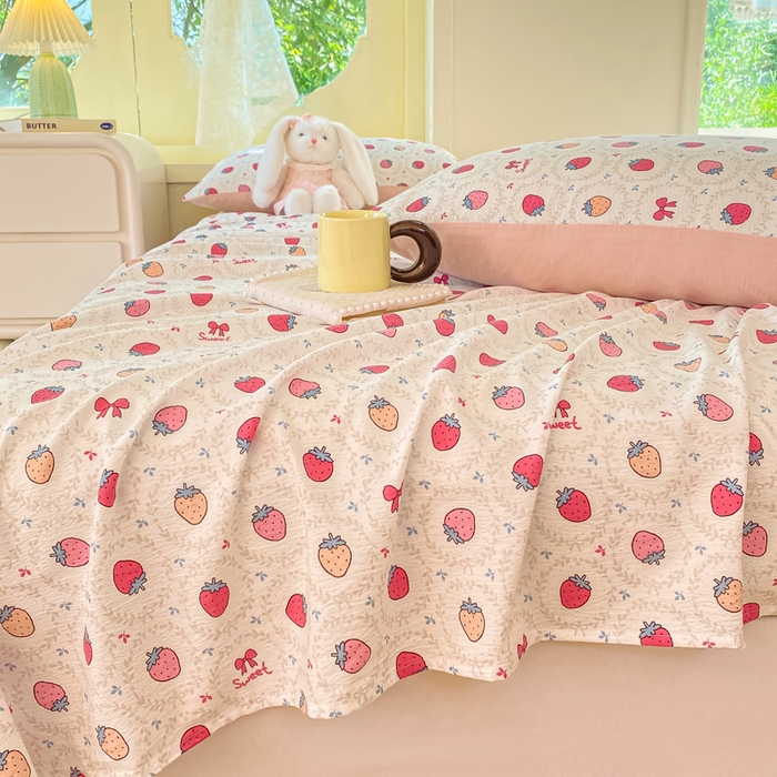 91家纺网 家纺一手货源 找家纺 朵朵家纺 2025新款双层纱单床单床单三件套（可定制尺寸） 甜心草莓