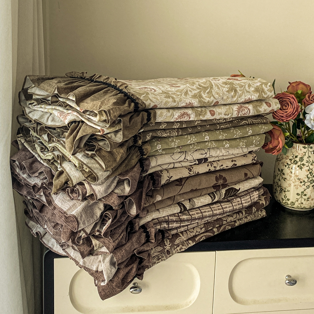 梦纤绒 2025新款复古风亚麻原麻花边四件套 组合