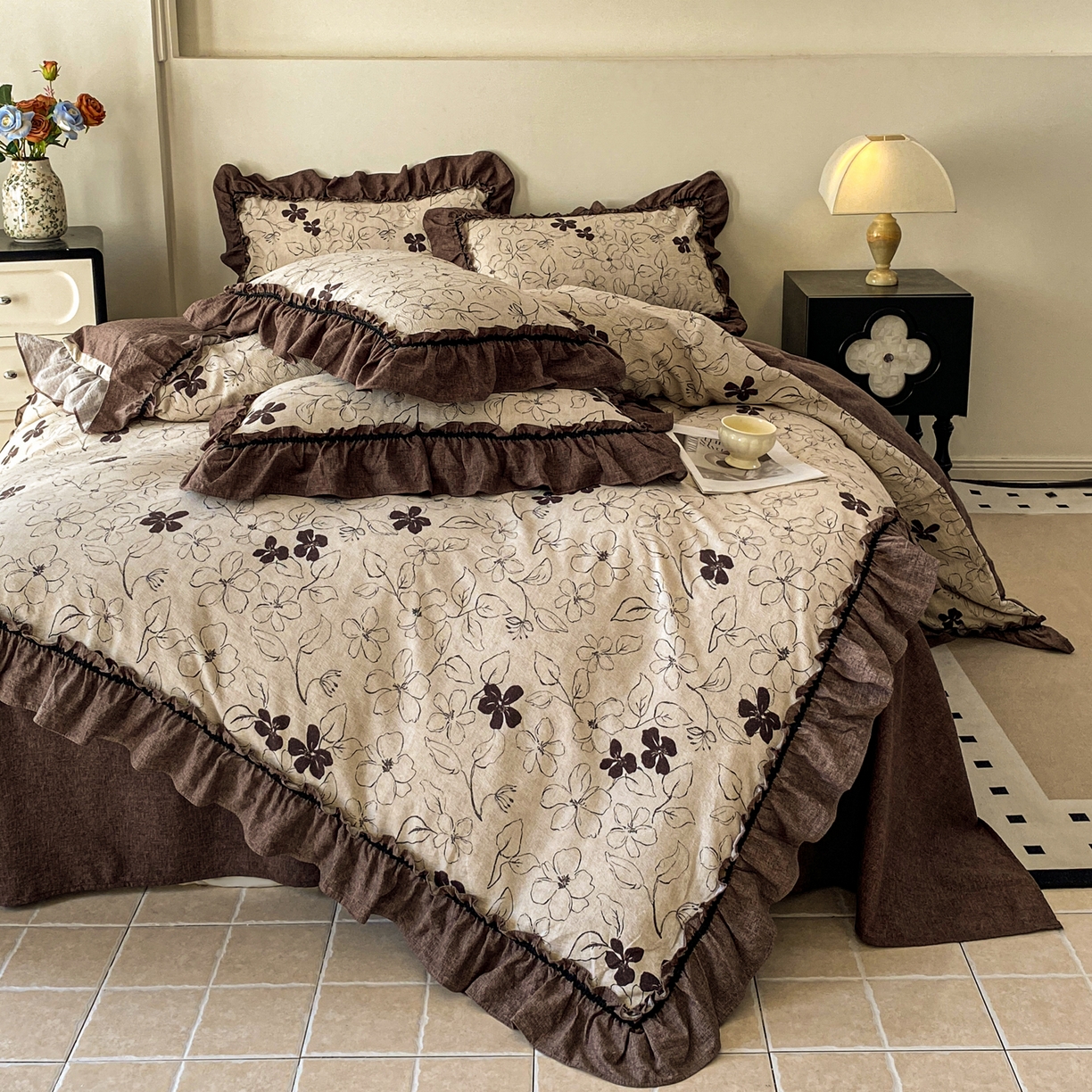 91家纺网 家纺一手货源 找家纺 梦纤绒 2025新款复古风亚麻原麻花边四件套 写意