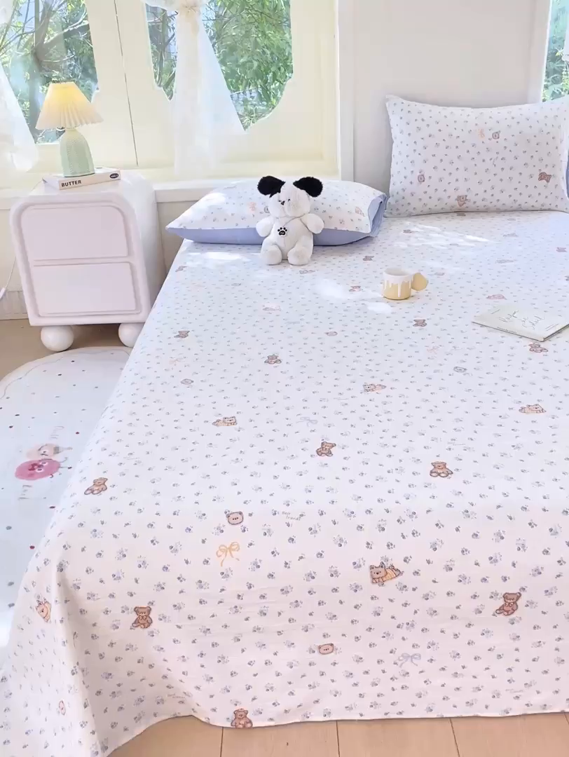 91家纺网 家纺一手货源 找家纺 朵朵家纺 2025新款双层纱单床单床单三件套（可定制尺寸） 花町小能蓝