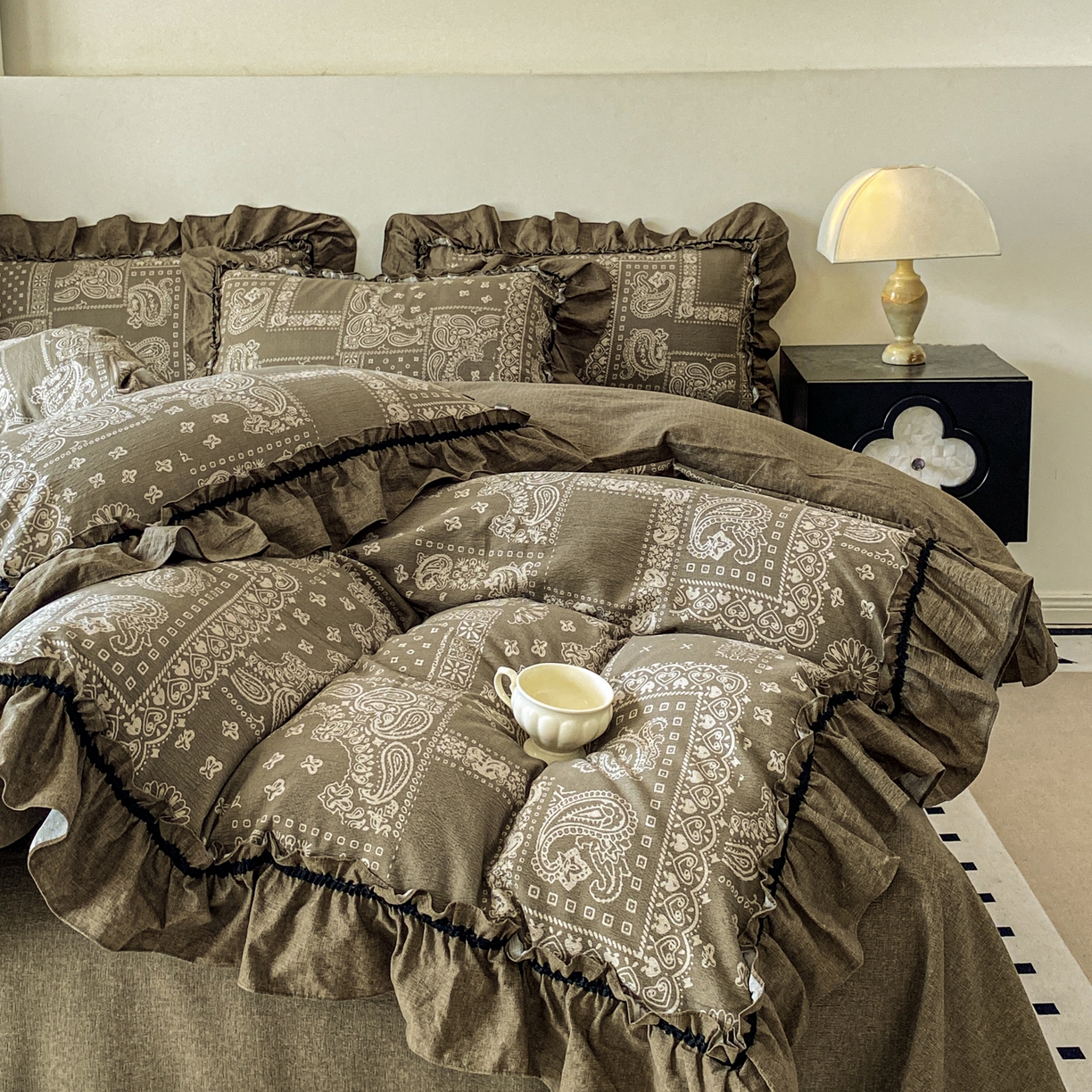 91家纺网 家纺一手货源 找家纺 梦纤绒 2025新款复古风亚麻原麻花边四件套 绿野仙踪