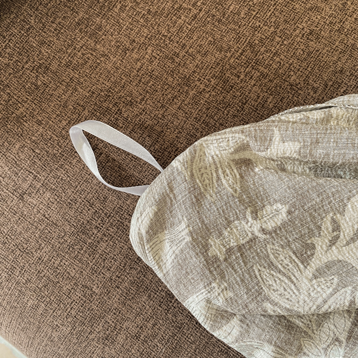 91家纺网 家纺一手货源 找家纺 梦纤绒 2025新款复古风亚麻原麻花边四件套 秋海棠