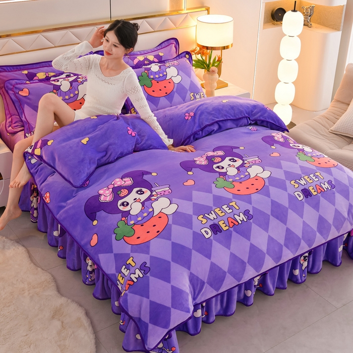 91家纺网 家纺一手货源 找家纺 眠多宝 2025新款8-9斤高克重牛奶绒四件套法莱绒水晶绒金貂绒抖音快手直播热款 草莓洛米