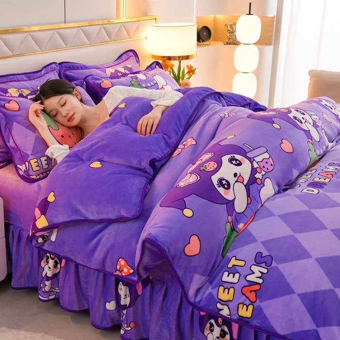 91家纺网 家纺一手货源 找家纺 眠多宝 2025新款8-9斤高克重牛奶绒四件套法莱绒水晶绒金貂绒抖音快手直播热款 草莓洛米