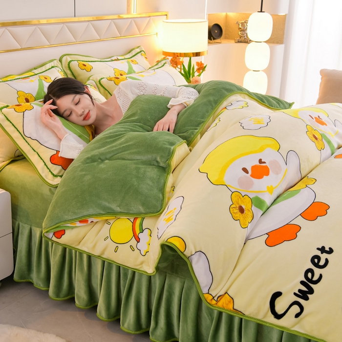 91家纺网 家纺一手货源 找家纺 眠多宝 2025新款8-9斤高克重牛奶绒四件套法莱绒水晶绒金貂绒抖音快手直播热款 你好小黄鸭