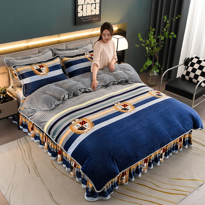 91家纺网 家纺一手货源 找家纺 眠多宝 2025新款8-9斤高克重牛奶绒四件套法莱绒水晶绒金貂绒抖音快手直播热款 英伦风