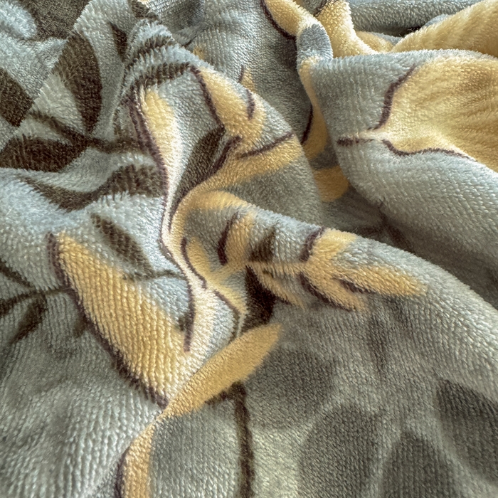 91家纺网 家纺一手货源 找家纺 绒耀 2025新款直播爆款双层蕾丝花边牛奶绒印花床盖四件套床盖单件三件套 赛琳娜