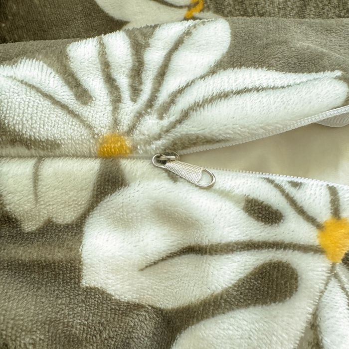 91家纺网 家纺一手货源 找家纺 绒耀 2025新款直播爆款双层蕾丝花边牛奶绒印花床盖四件套床盖单件三件套 温婉佳人