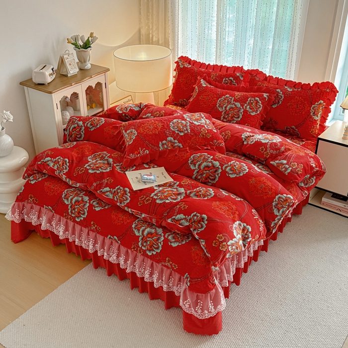 91家纺网 家纺一手货源 找家纺 绒耀 2025新款直播爆款双层蕾丝花边牛奶绒印花床盖四件套床盖单件三件套 喜上眉梢