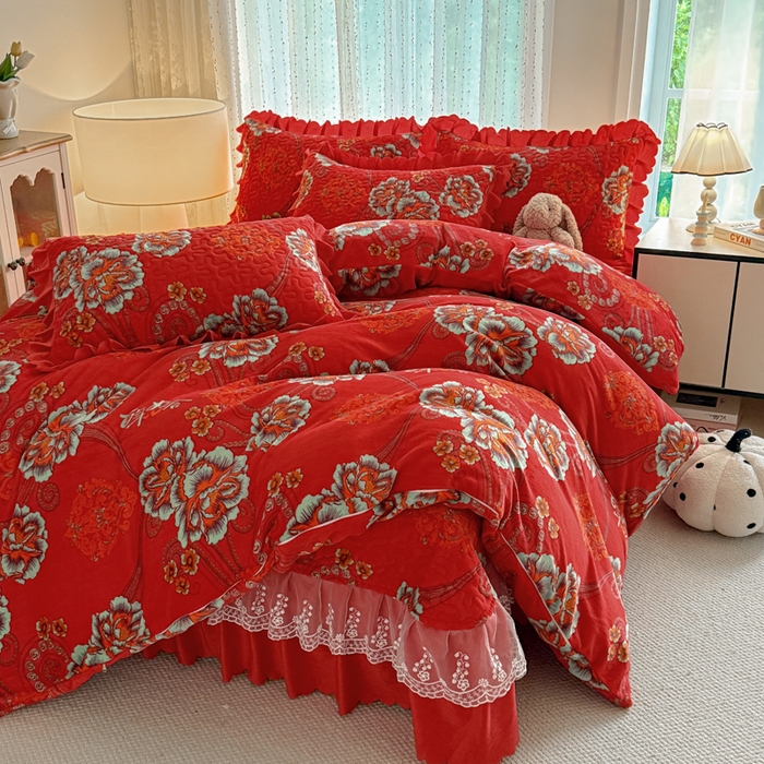 91家纺网 家纺一手货源 找家纺 绒耀 2025新款直播爆款双层蕾丝花边牛奶绒印花床盖四件套床盖单件三件套 喜上眉梢