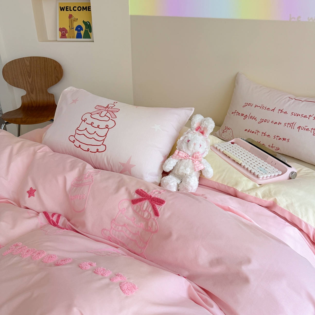 91家纺网 家纺一手货源 找家纺 （总）美乐迪家纺 2025新款全棉毛巾绣绣花四件套