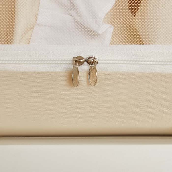 91家纺网 家纺一手货源 找家纺 锦逸家居 2025新款卡通抱抱熊强遮光床帘款学生蚊帐 可爱熊-卡其