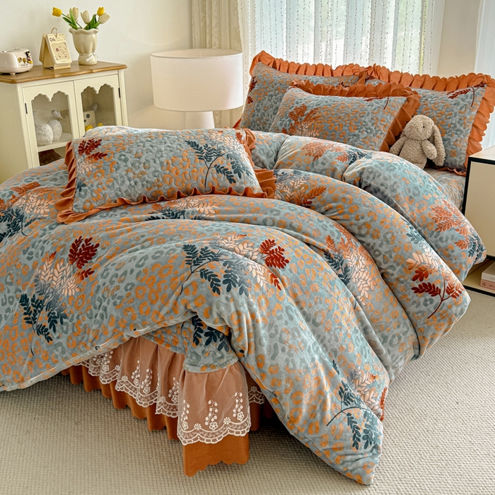 91家纺网 家纺一手货源 找家纺 绒耀 2025新款直播爆款双层蕾丝花边牛奶绒印花床盖四件套床盖单件三件套 一叶暴富