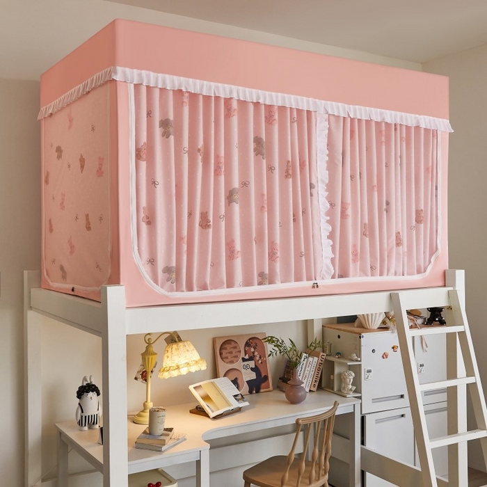 91家纺网 家纺一手货源 找家纺 锦逸家居 2025新款卡通抱抱熊强遮光床帘款学生蚊帐 幸运熊和狗-粉