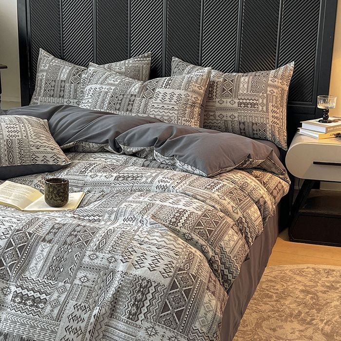 91家纺网 家纺一手货源 找家纺 （总）莱茵家居 2025新款A类简约60S色织提花磨毛四件套