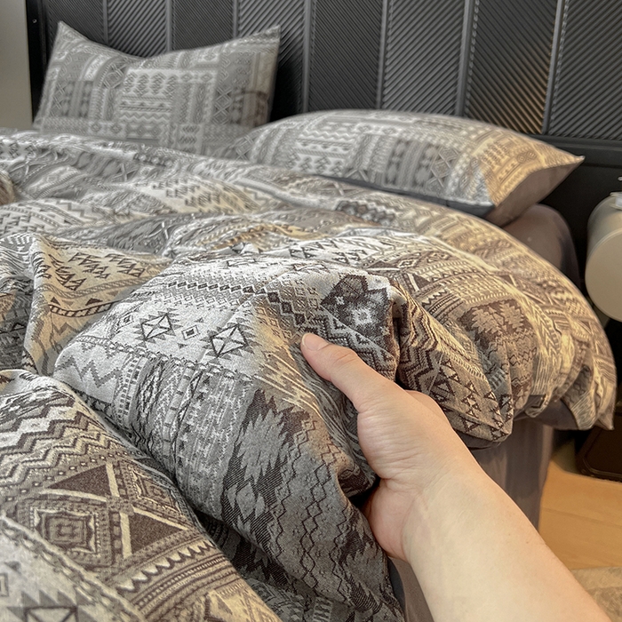 91家纺网 家纺一手货源 找家纺 （总）莱茵家居 2025新款A类简约60S色织提花磨毛四件套