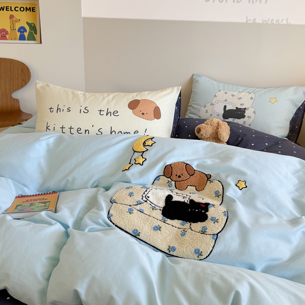 91家纺网 家纺一手货源 找家纺 美乐迪家纺 2025新款全棉毛巾绣绣花四件套 点点猫舍