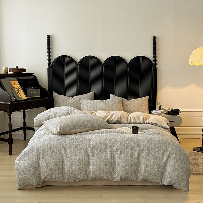 91家纺网 家纺一手货源 找家纺 莱茵家居 2025新款A类简约60S色织提花磨毛四件套 辞花-暖卡其