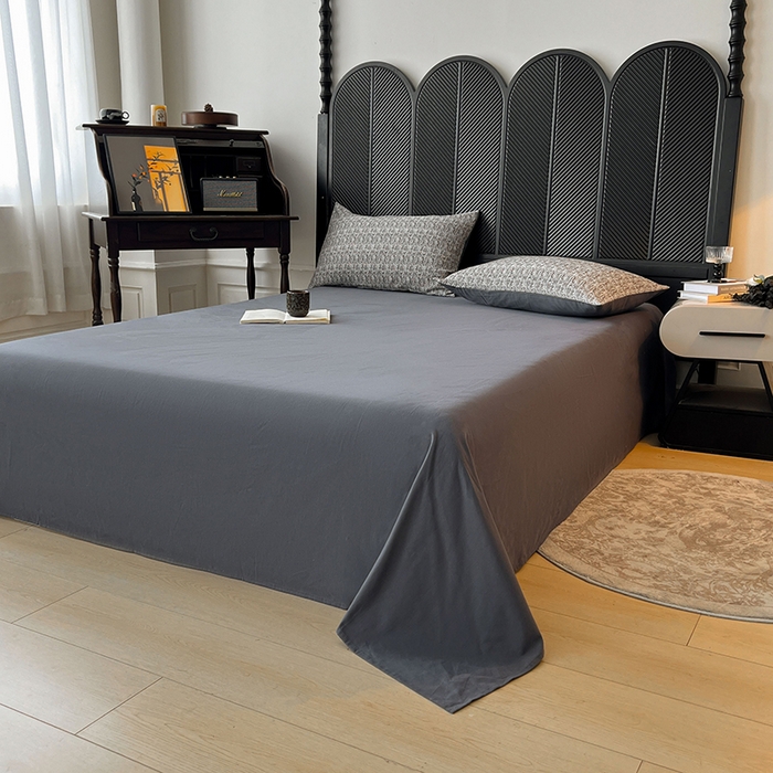 91家纺网 家纺一手货源 找家纺 莱茵家居 2025新款A类简约60S色织提花磨毛四件套 辞花-深霜灰