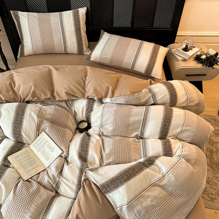 91家纺网 家纺一手货源 找家纺 莱茵家居 2025新款A类简约60S色织提花磨毛四件套 丝序-暮色棕