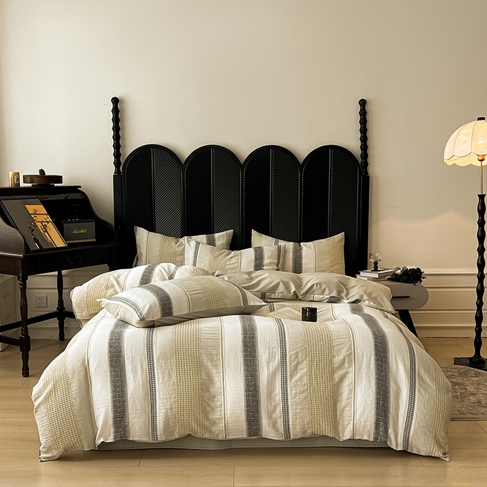 91家纺网 家纺一手货源 找家纺 莱茵家居 2025新款A类简约60S色织提花磨毛四件套 丝序-浅茶灰