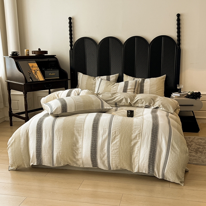 91家纺网 家纺一手货源 找家纺 莱茵家居 2025新款A类简约60S色织提花磨毛四件套 丝序-浅茶灰