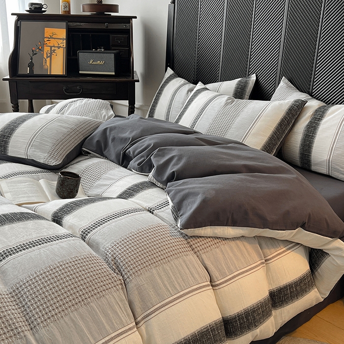 91家纺网 家纺一手货源 找家纺 莱茵家居 2025新款A类简约60S色织提花磨毛四件套 丝序-深霜灰