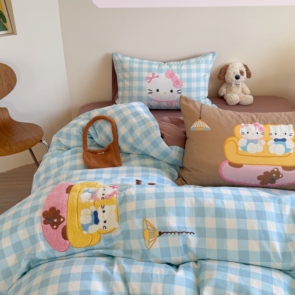 91家纺网 家纺一手货源 找家纺 美乐迪家纺 2025新款全棉毛巾绣绣花四件套 家居猫咪