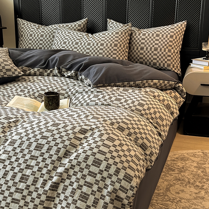 91家纺网 家纺一手货源 找家纺 莱茵家居 2025新款A类简约60S色织提花磨毛四件套 夜织