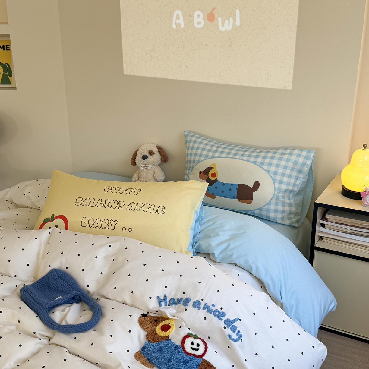 91家纺网 家纺一手货源 找家纺 美乐迪家纺 2025新款全棉毛巾绣绣花四件套 居家腊肠狗