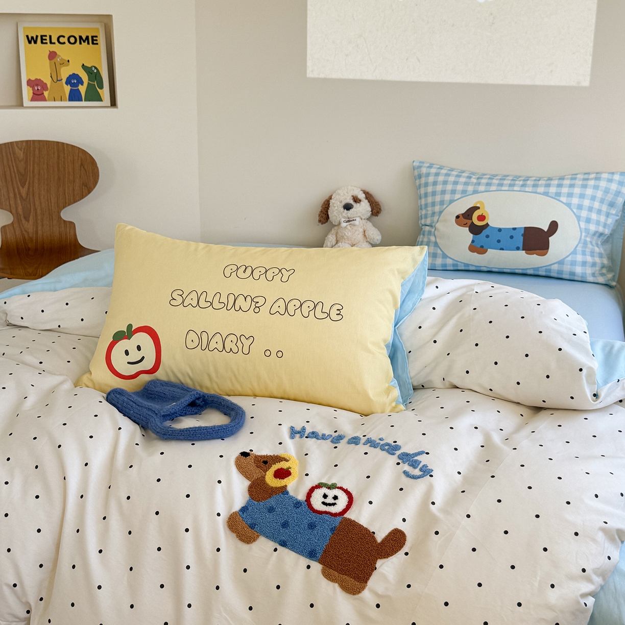 91家纺网 家纺一手货源 找家纺 美乐迪家纺 2025新款全棉毛巾绣绣花四件套 居家腊肠狗