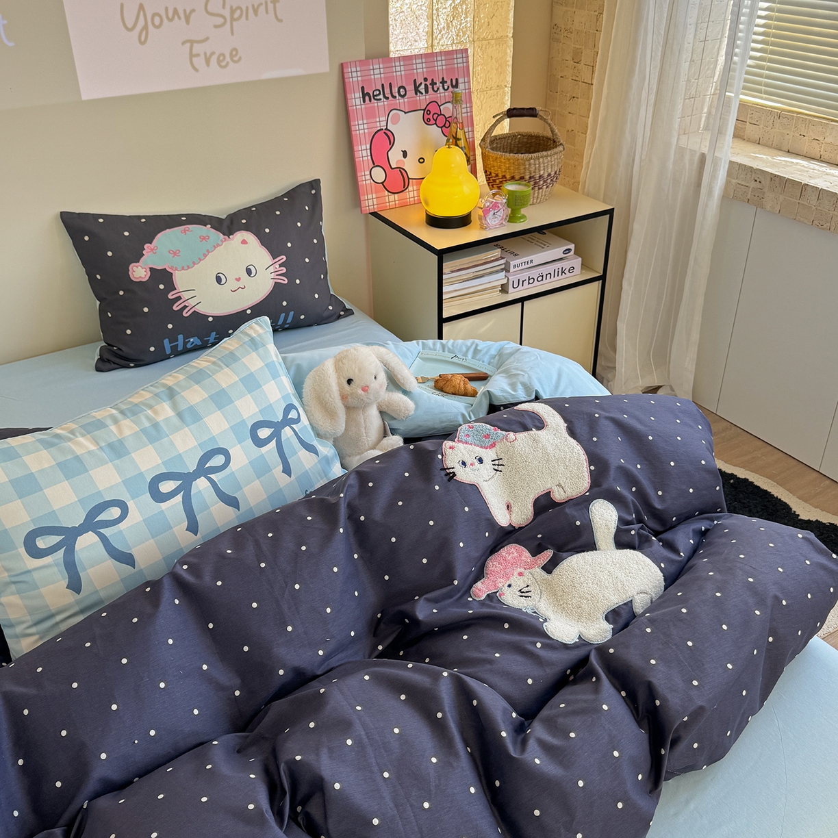 91家纺网 家纺一手货源 找家纺 美乐迪家纺 2025新款全棉毛巾绣绣花四件套 猫猫日记