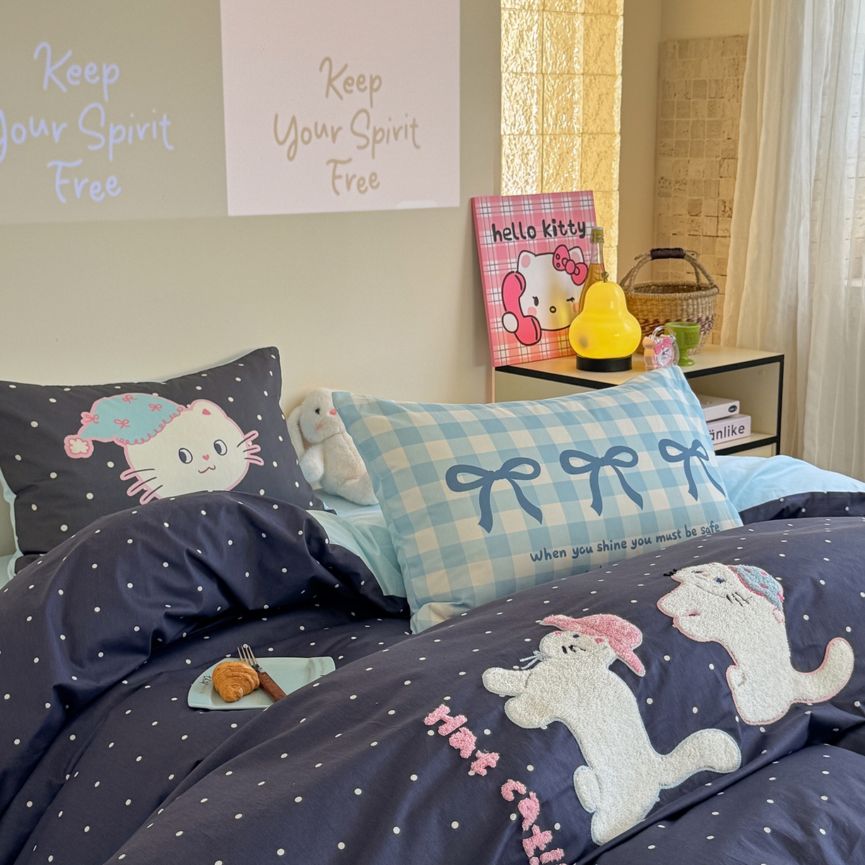 91家纺网 家纺一手货源 找家纺 美乐迪家纺 2025新款全棉毛巾绣绣花四件套 猫猫日记