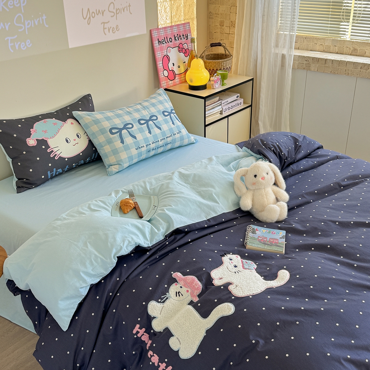 91家纺网 家纺一手货源 找家纺 美乐迪家纺 2025新款全棉毛巾绣绣花四件套 猫猫日记