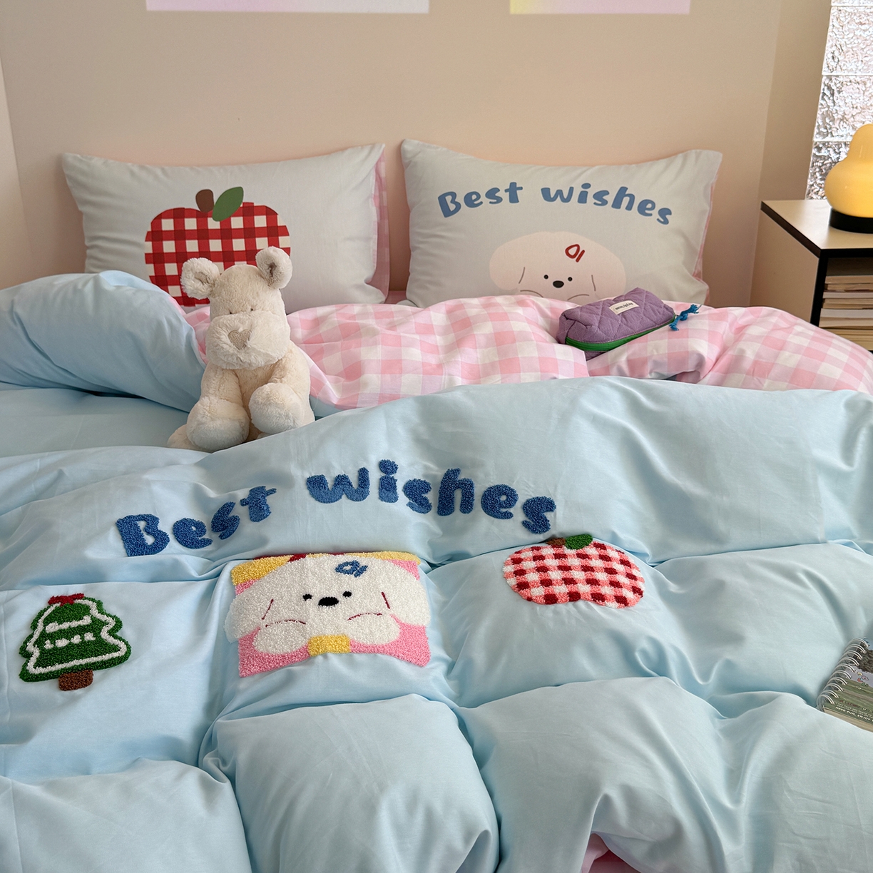 91家纺网 家纺一手货源 找家纺 美乐迪家纺 2025新款全棉毛巾绣绣花四件套 萌趣小狗