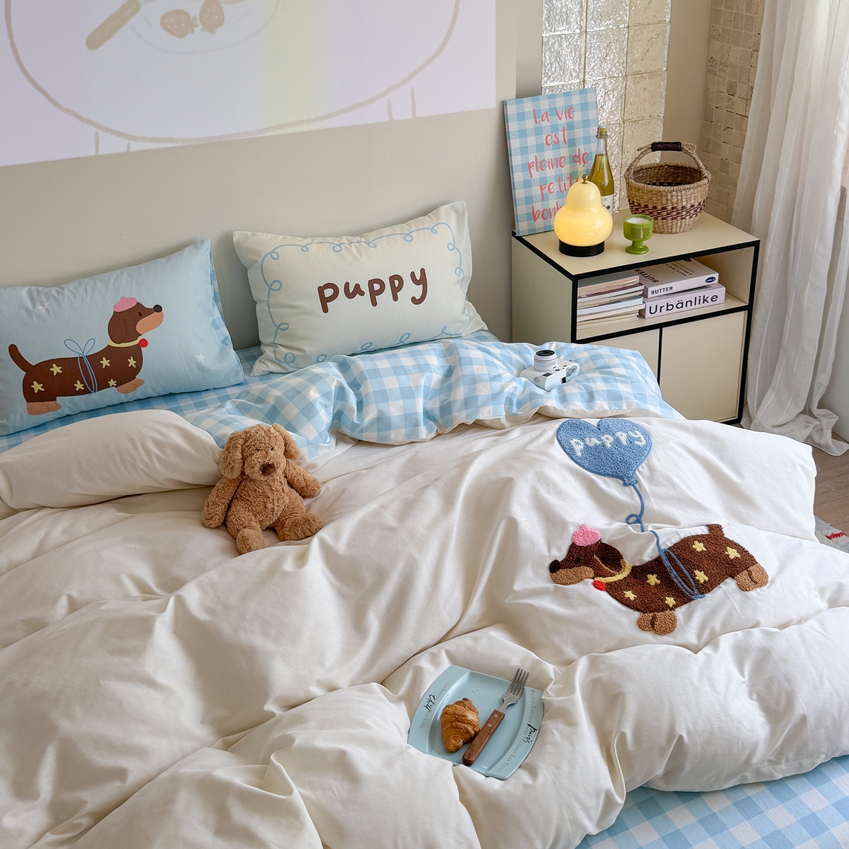 91家纺网 家纺一手货源 找家纺 美乐迪家纺 2025新款全棉毛巾绣绣花四件套 气球腊肠狗