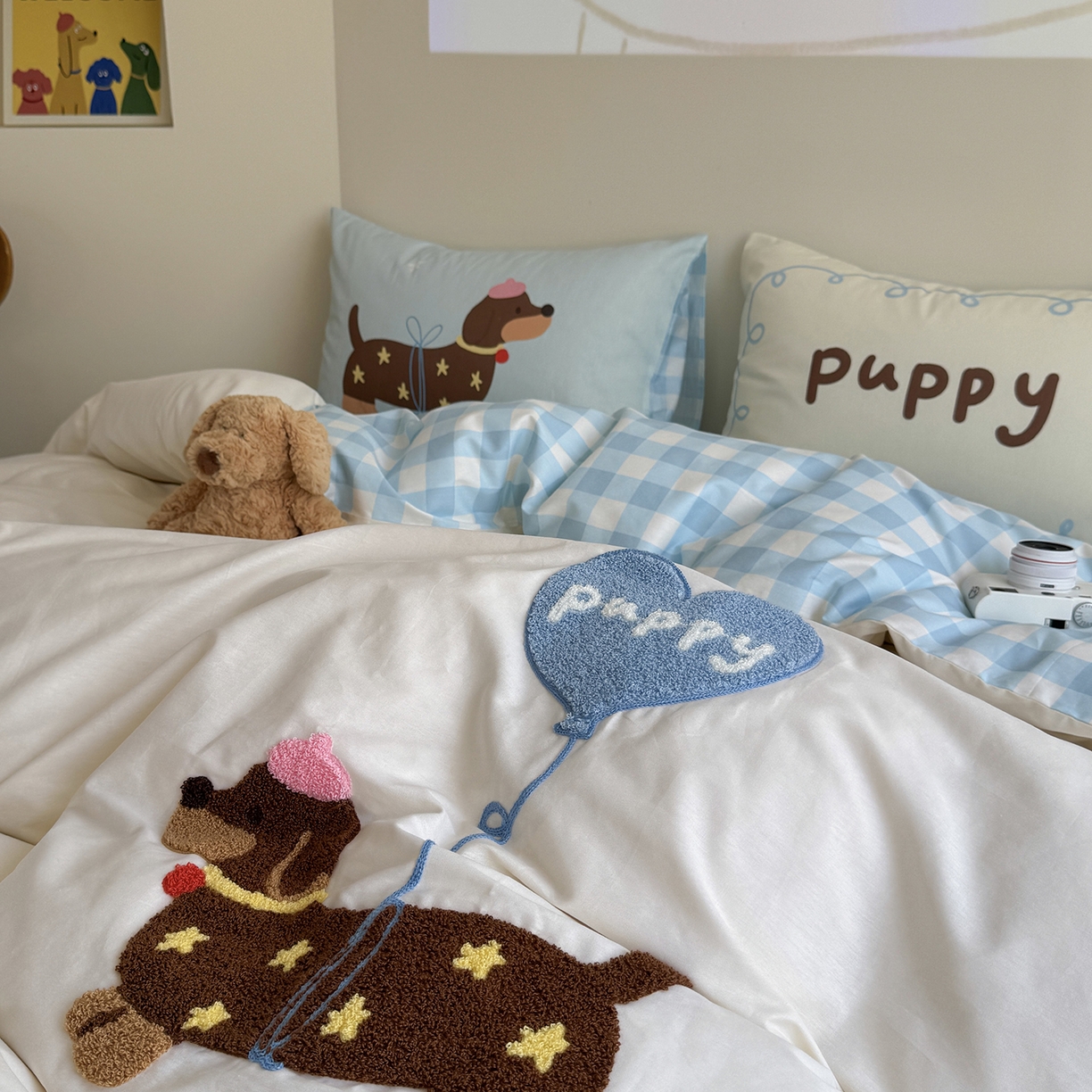 91家纺网 家纺一手货源 找家纺 美乐迪家纺 2025新款全棉毛巾绣绣花四件套 气球腊肠狗