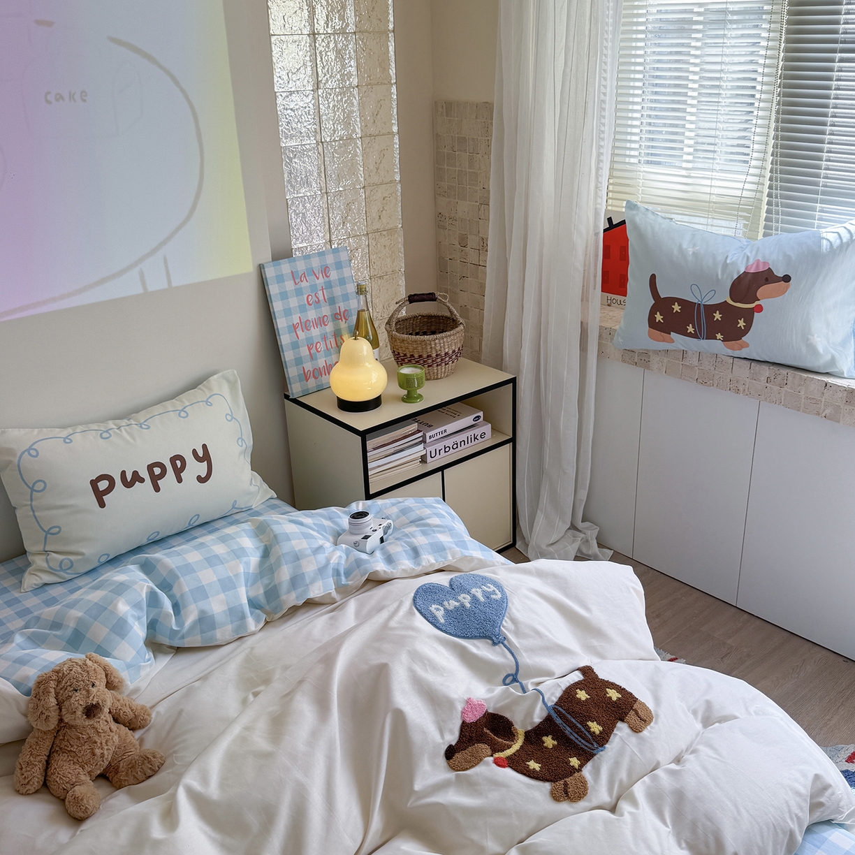 91家纺网 家纺一手货源 找家纺 美乐迪家纺 2025新款全棉毛巾绣绣花四件套 气球腊肠狗