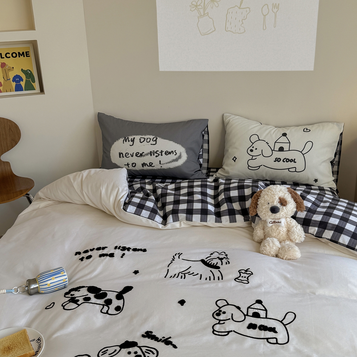 91家纺网 家纺一手货源 找家纺 美乐迪家纺 2025新款全棉毛巾绣绣花四件套 休闲狗狗