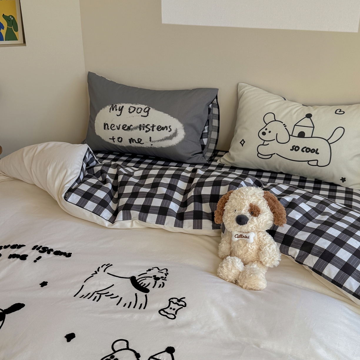 91家纺网 家纺一手货源 找家纺 美乐迪家纺 2025新款全棉毛巾绣绣花四件套 休闲狗狗