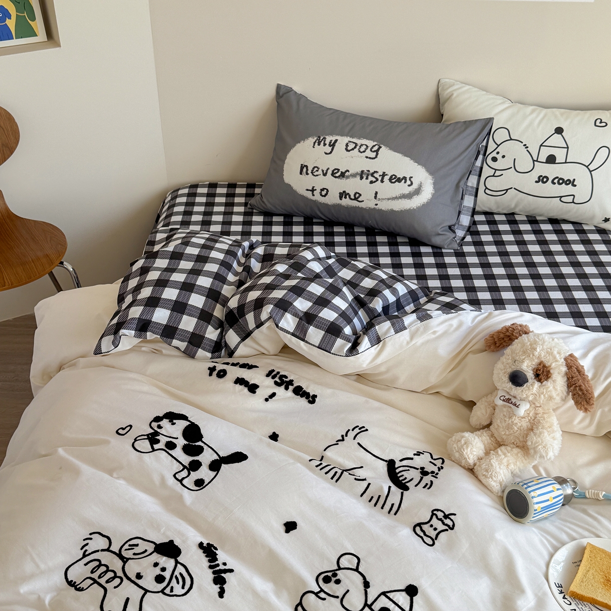 91家纺网 家纺一手货源 找家纺 美乐迪家纺 2025新款全棉毛巾绣绣花四件套 休闲狗狗